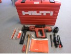  HILTI DX 750 Bolzenschussgerät / Bolzensetzgerät mit Zubehör